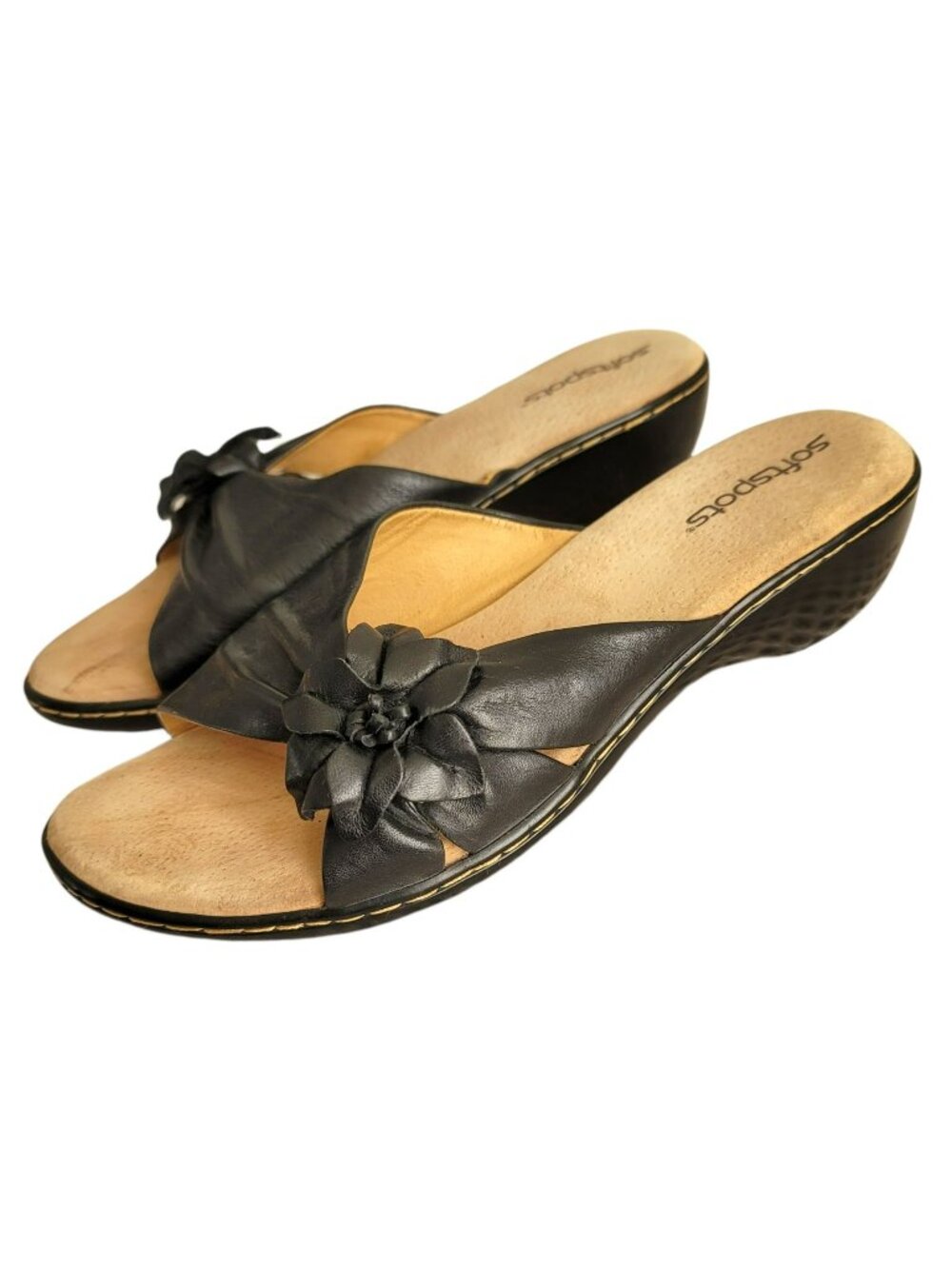 Soft Spots Black Leather Slides Sandals Flower Accent Cate Wedge 7W LH8222